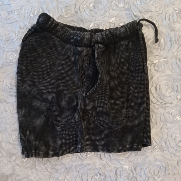 RVCA sweet dreams shorts size XS - Picture 2 of 4